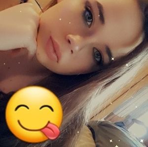 Meet your Posher, Jazmine